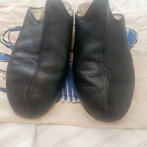 Black leather sabah baba size 41
